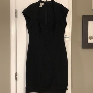 NWT. Donna Morgan black women’s dress. Size 16.